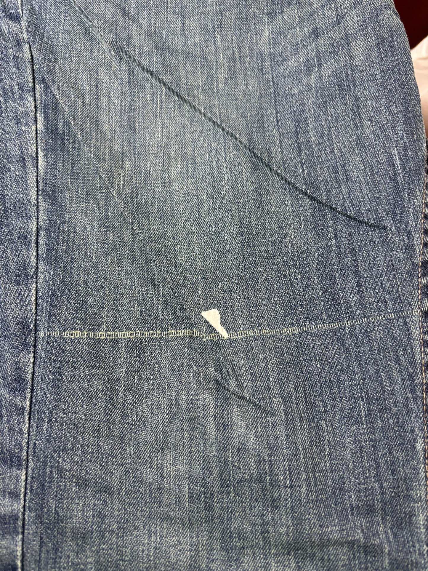 Cody James FR Men's Bozeman Med Wash Slim Bootcut Work Jeans (DEFECTS) 39x36